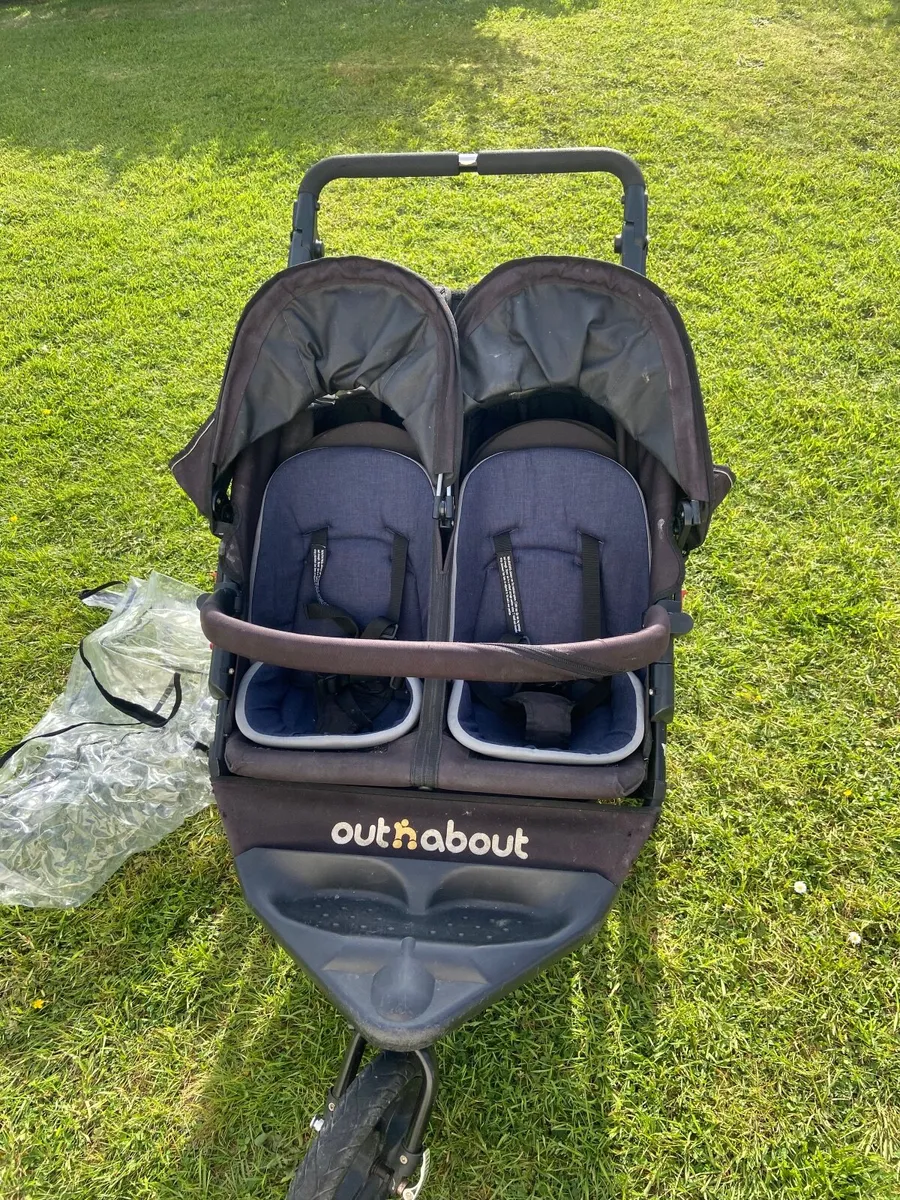 Out N About double buggy - Image 4