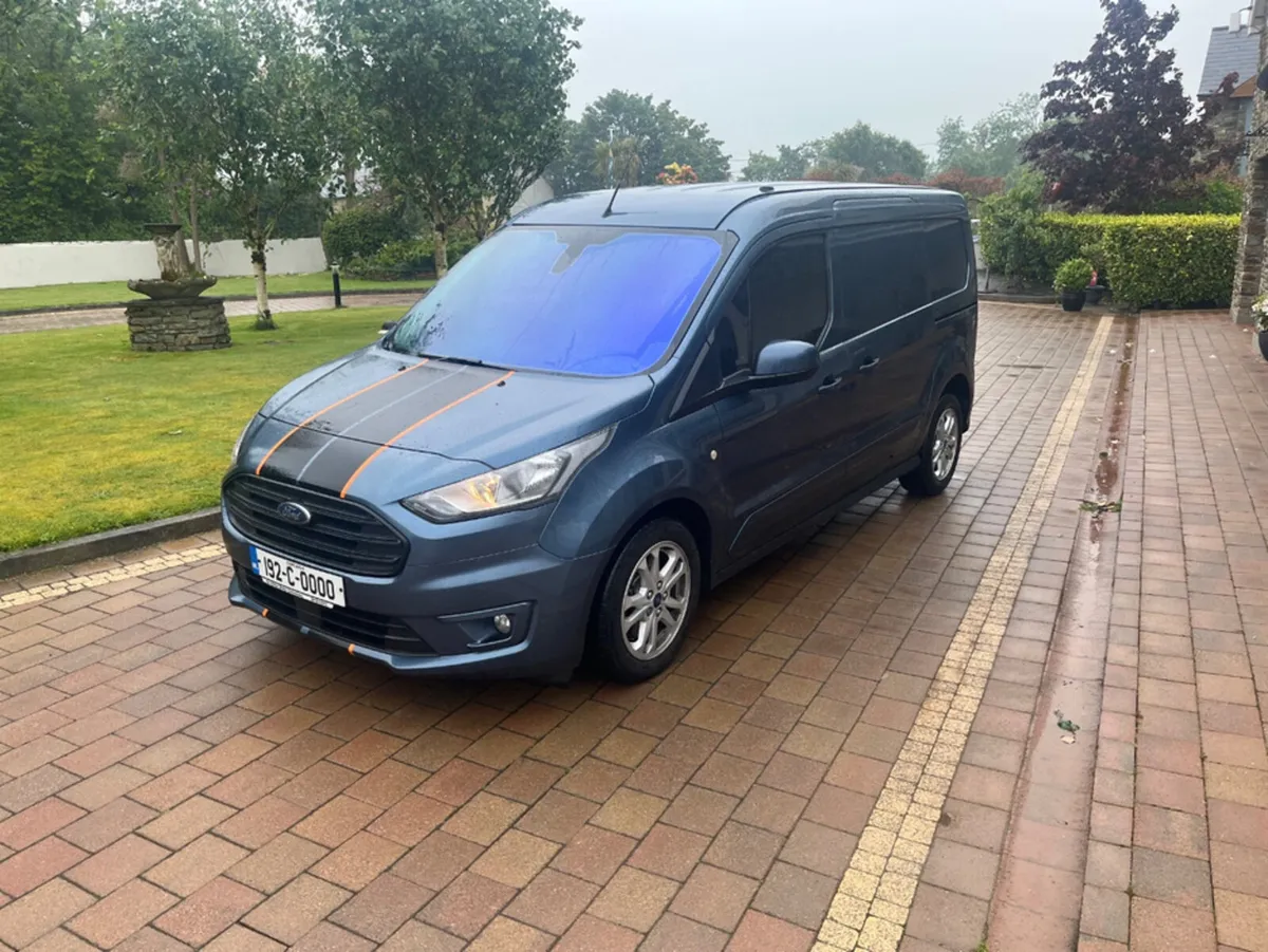 Ford Transit Connect 240 LIMITED EDITION T TDCI - Image 3