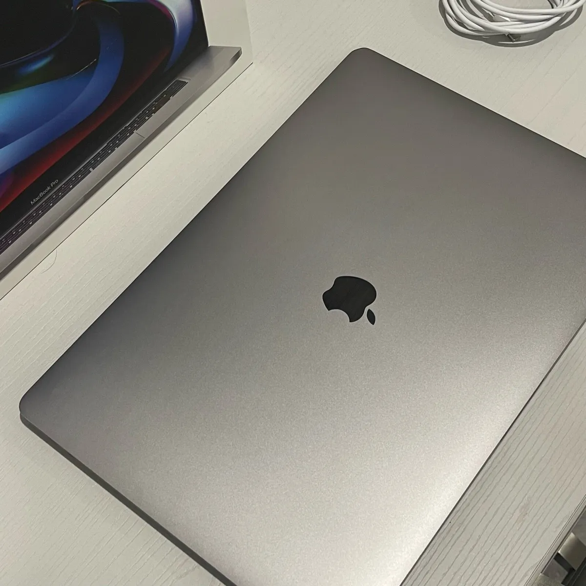 Macbook Pro 16inch - Image 3