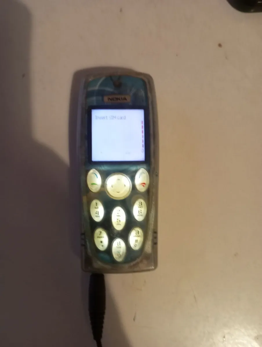 Mobile phone - Image 1