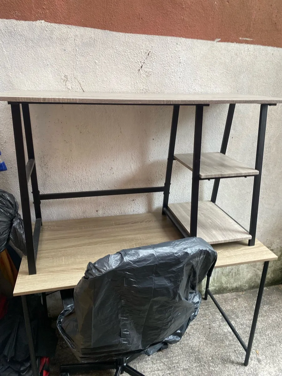 Desk - Image 1