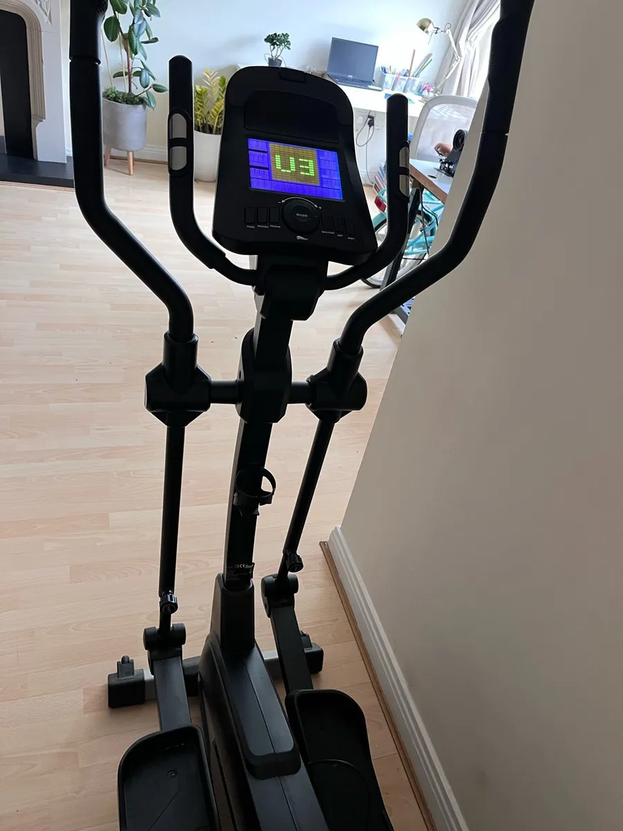 Elliptical Crosstrainer - Image 2