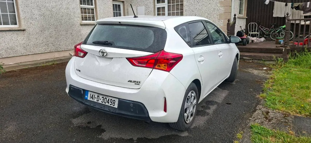 Toyota Auris - Image 3
