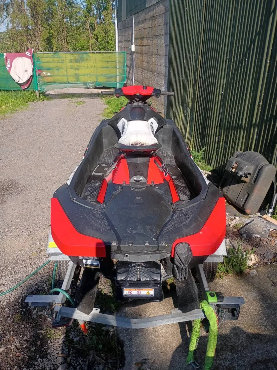 Jetski seadoo spark 64 hours - Image 2
