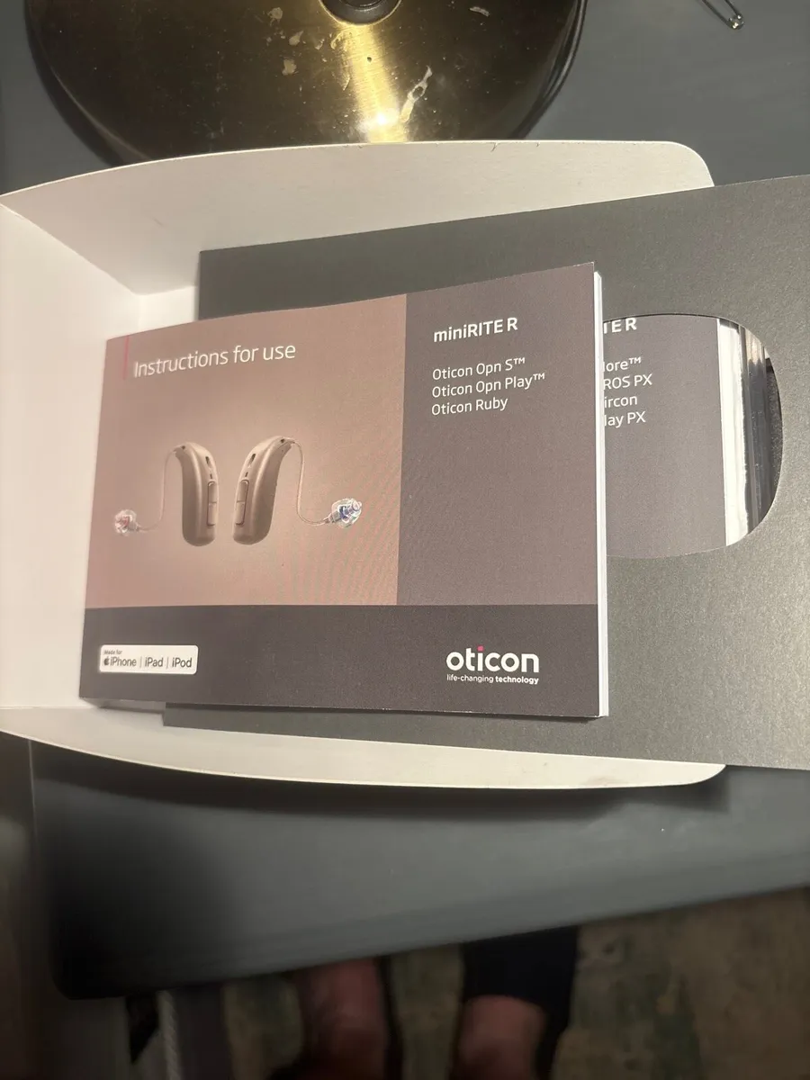 Hearing Aids - Image 3