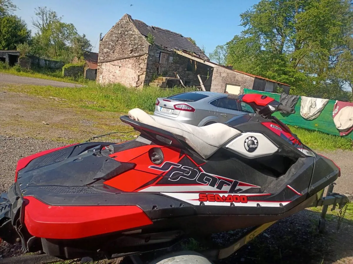 Jetski seadoo spark 64 hours - Image 3