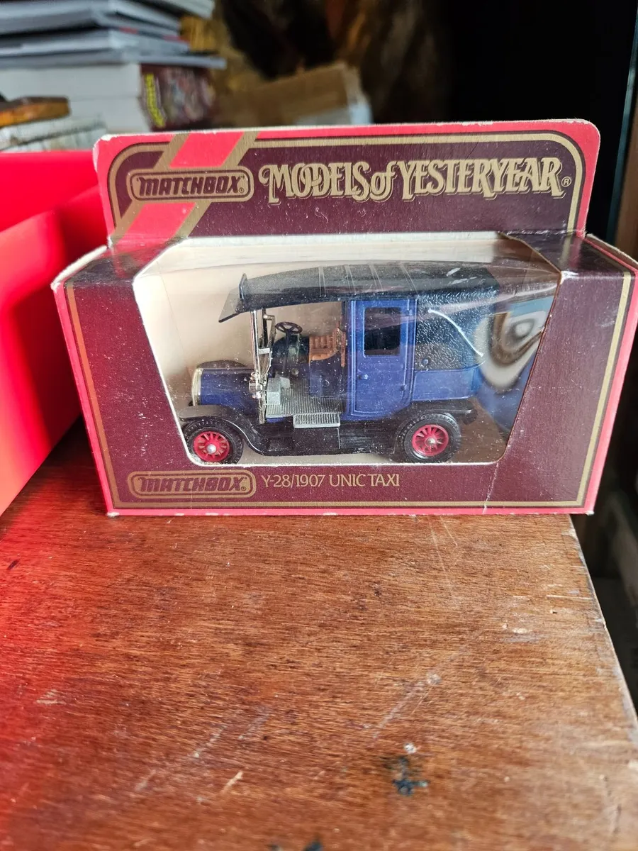 Matchbox Yesteryear Taxi