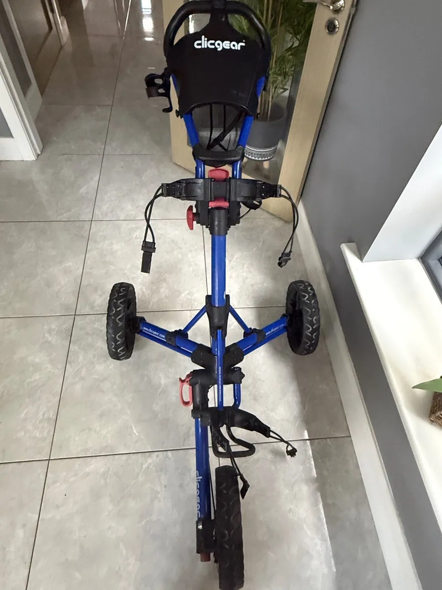 Clicgear golf trolley - Image 2