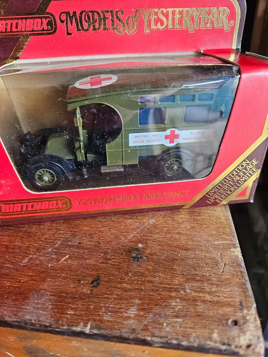 Matchbox Yesteryear Ambulance - Image 2