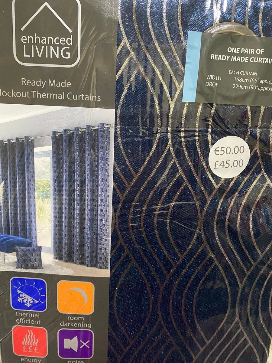 2 pairs of blue velvet curtains - Image 3