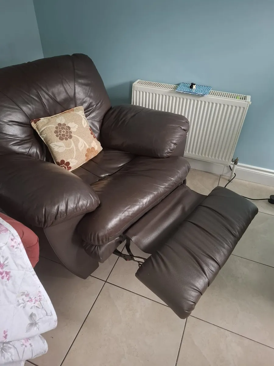 Free Leather Reclining   Armchair - Image 1