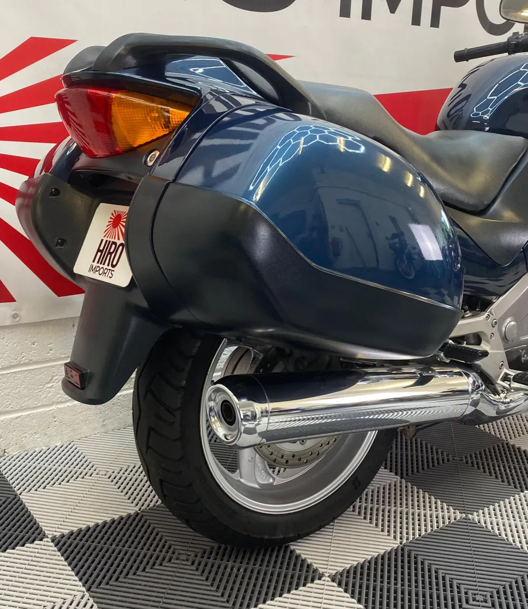 2000 Honda NT650V Deauville - Image 4