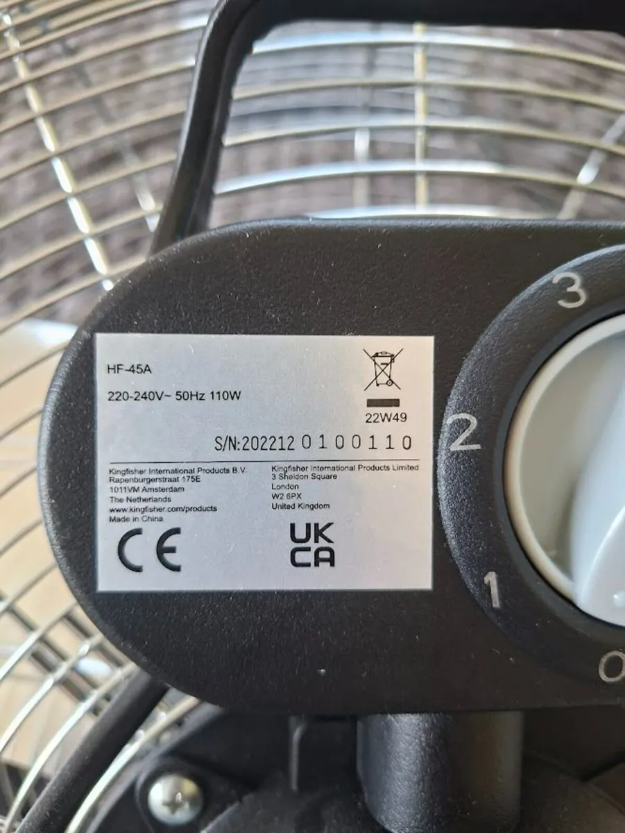 Cooling Floor Fan 220-240V - Image 3