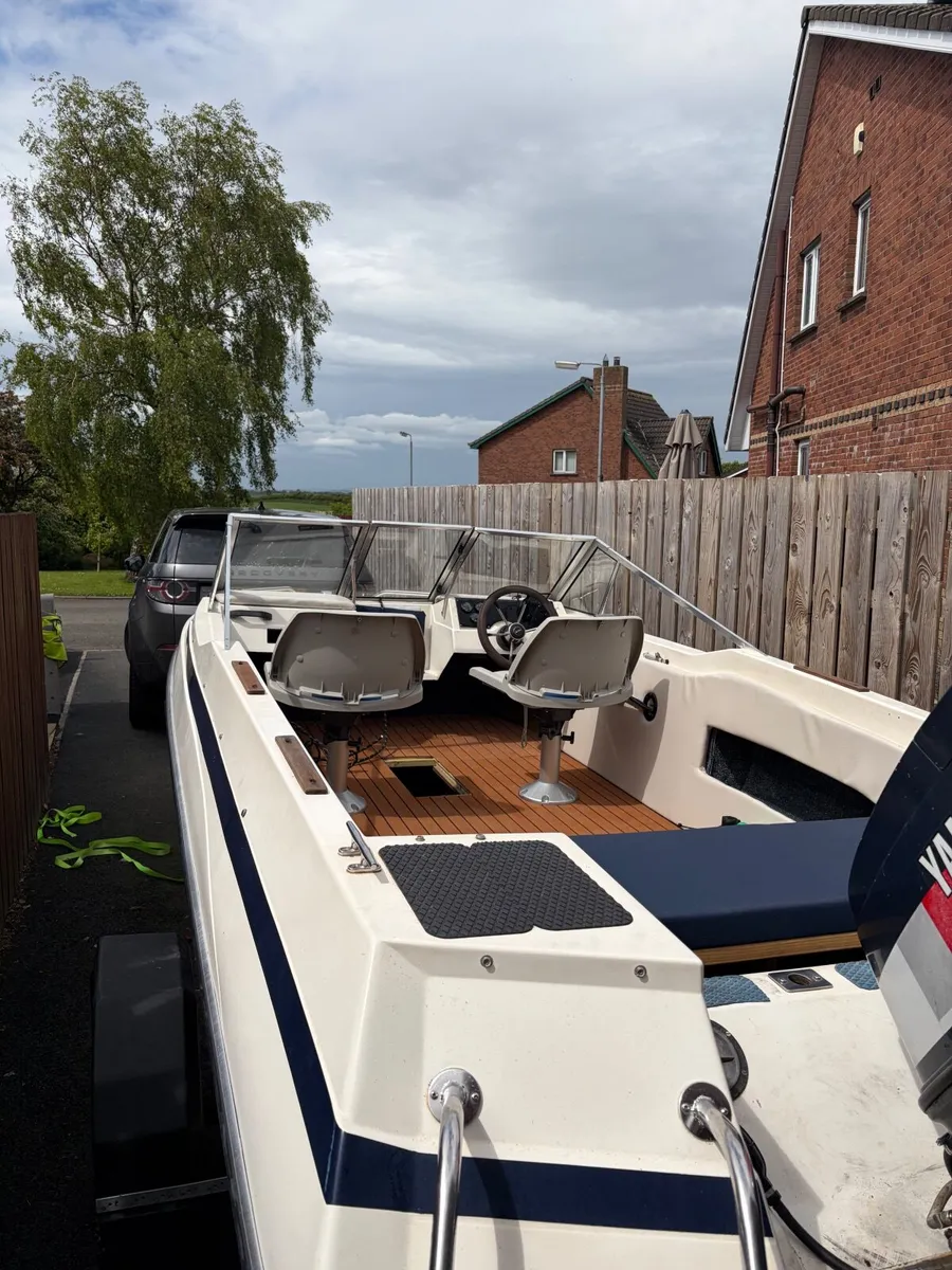 Boat - Image 3