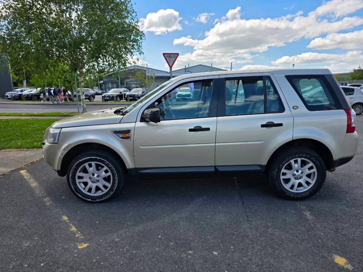 Landrover Freelander2 - Image 2