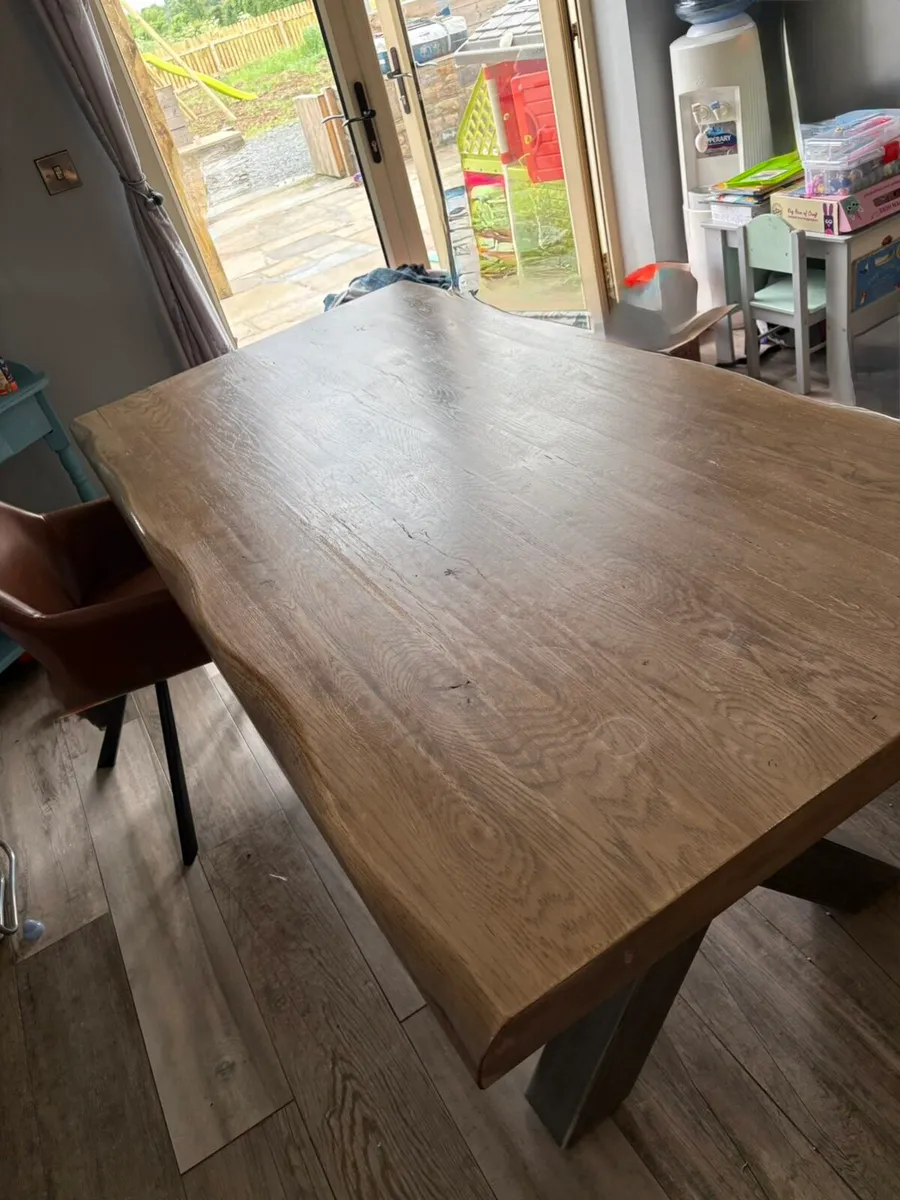 Table and bench seat - Image 2