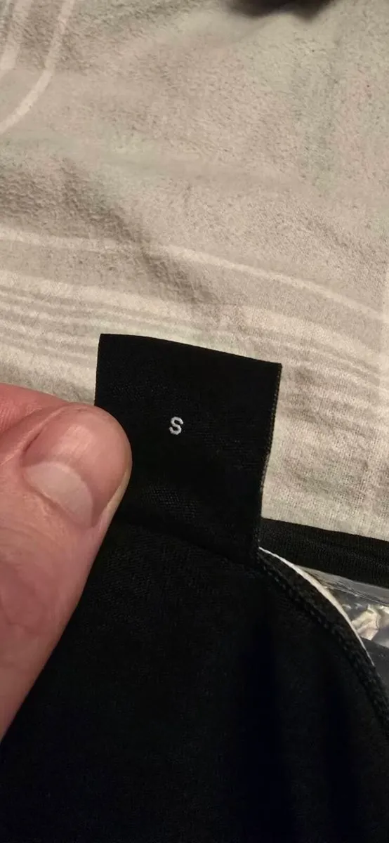 Hugo boss Mens T-shirt Size small - Image 3