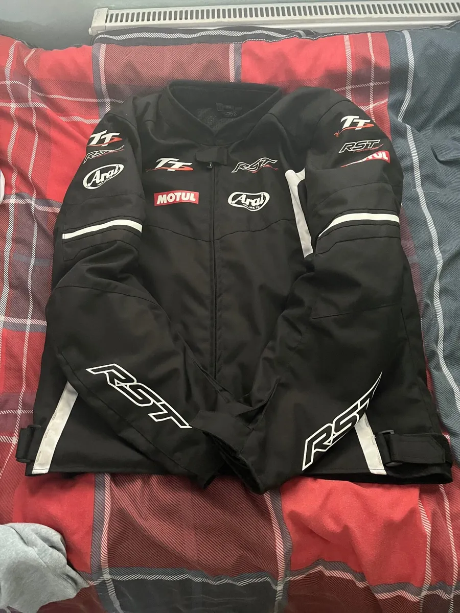 Rst tt/Honda motorbike jacket - Image 1