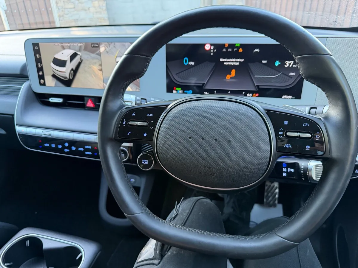 Ioniq 5 - Image 2