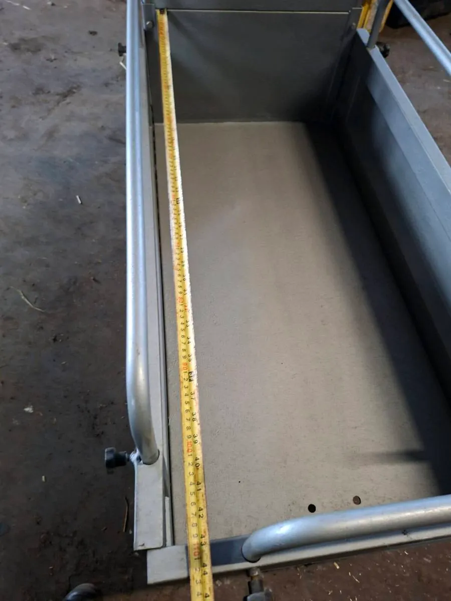 Track dumper - Image 3