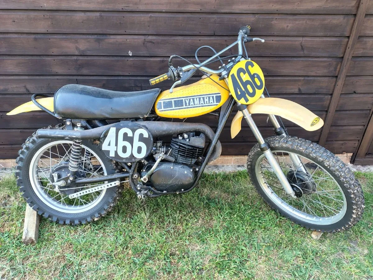 YAMAHA 1973 RT1 250 frame and spares - Image 1