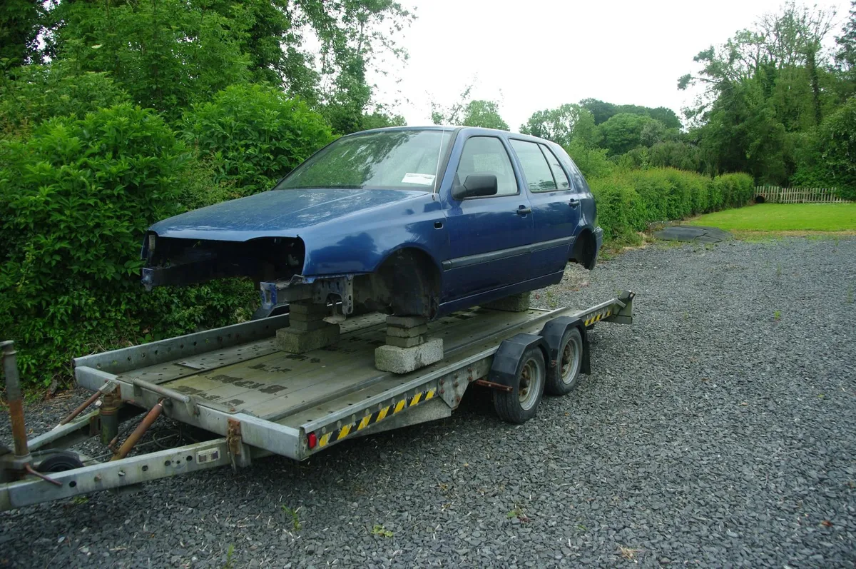 Volkswagen Golf 1995 - Image 2