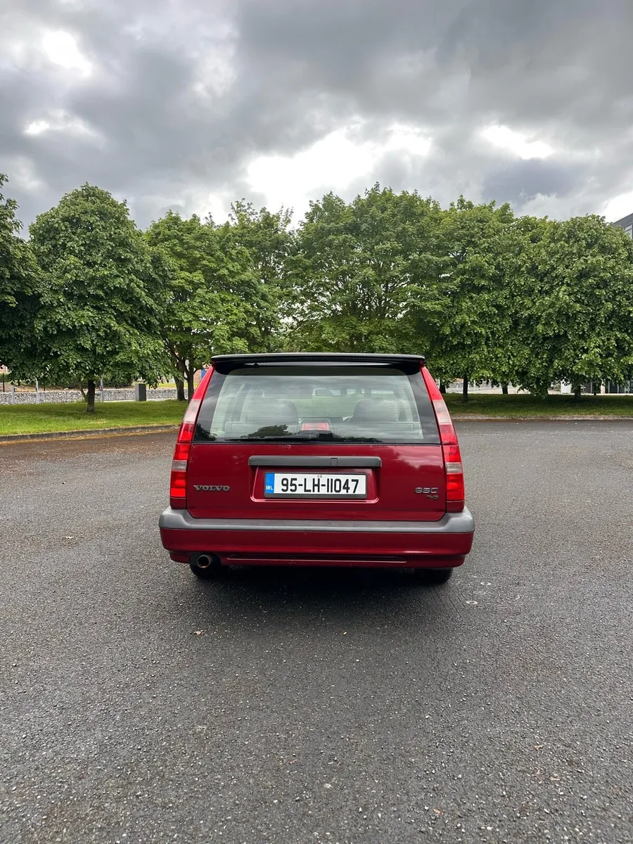 Volvo 850 T5 turbo wagon - Image 4