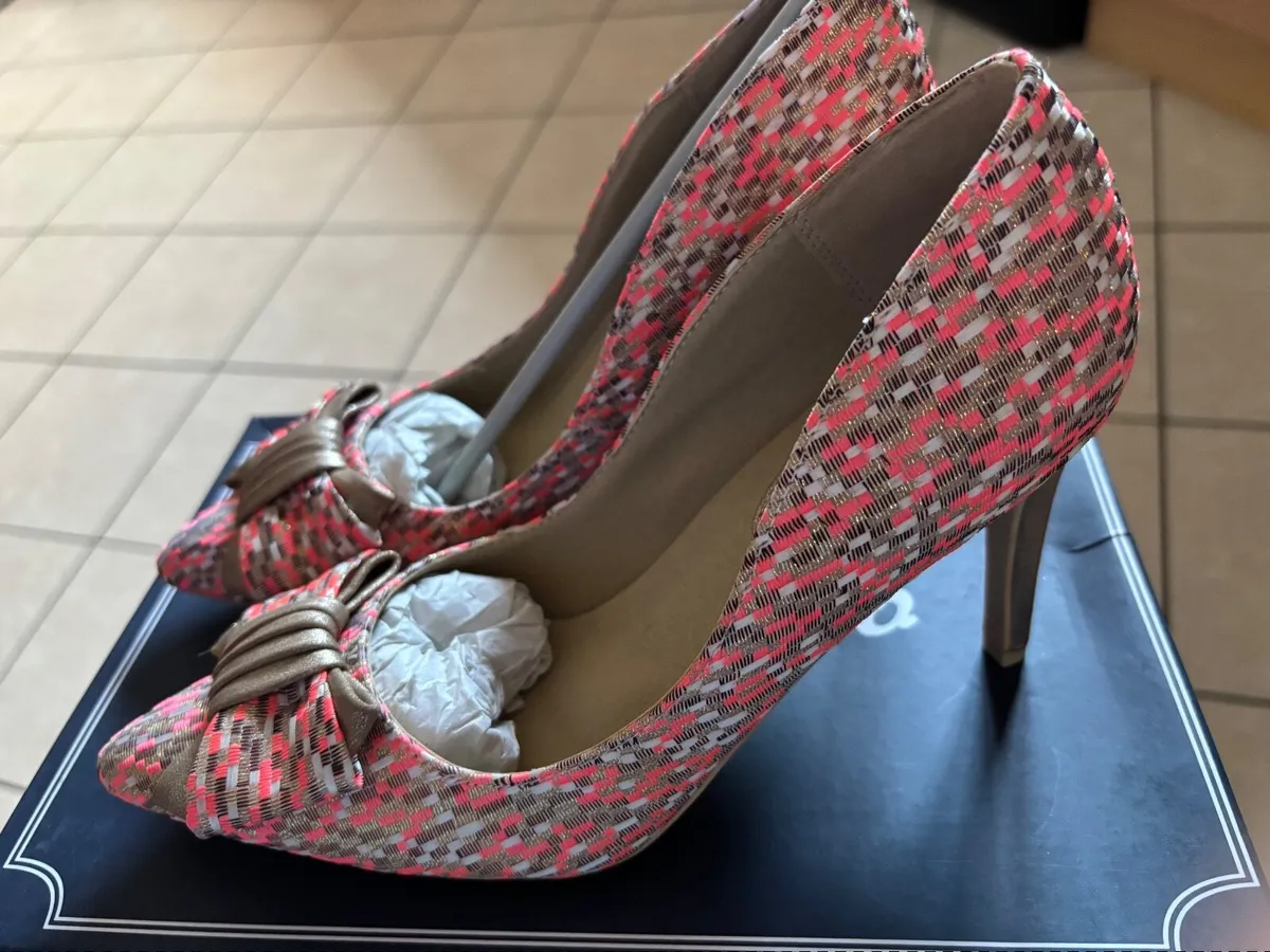 Shoes - Image 1