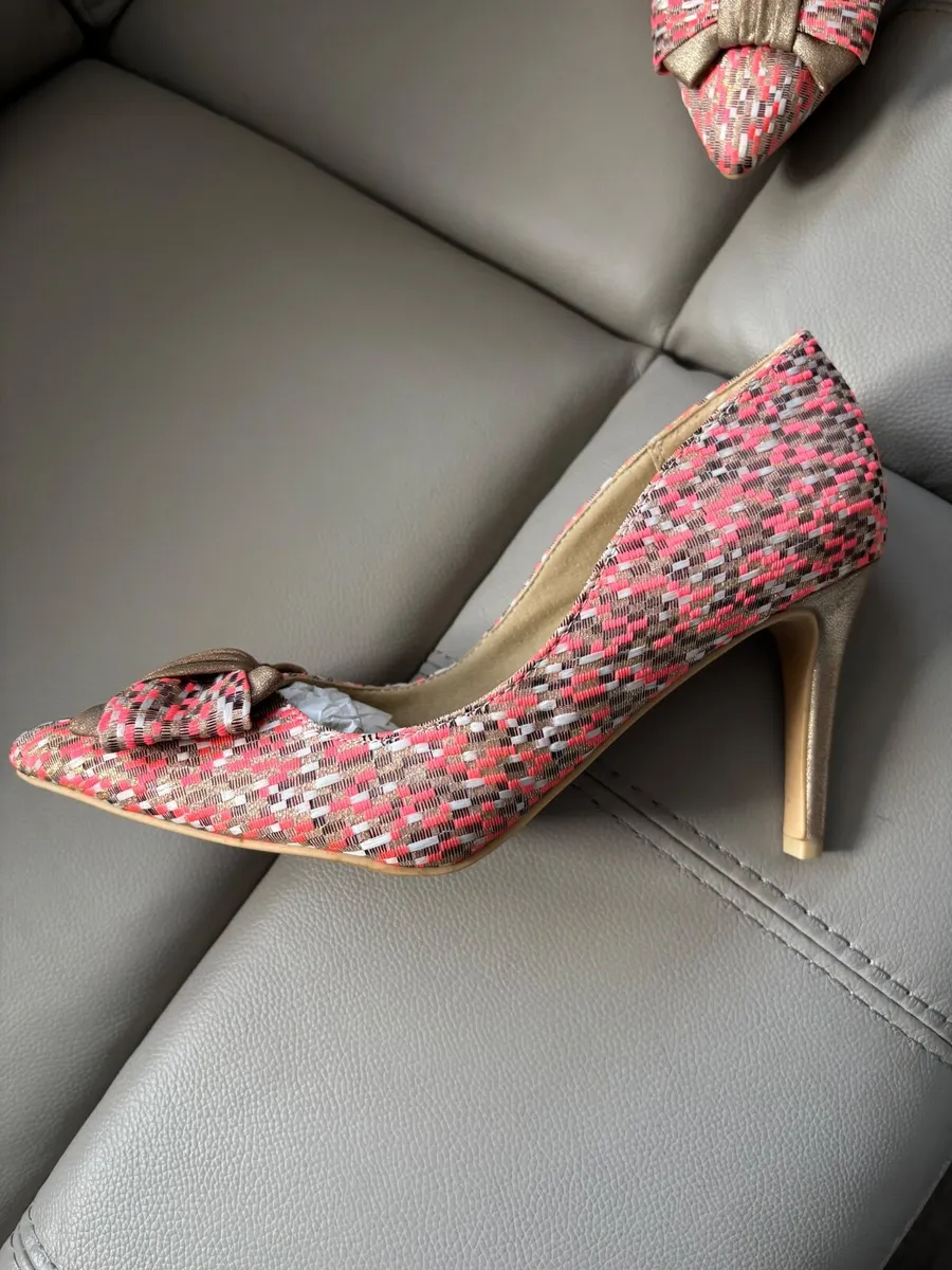Shoes - Image 2