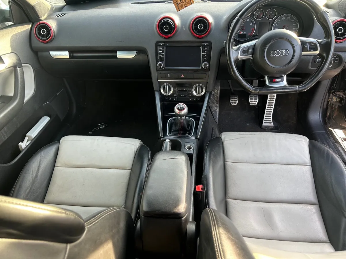 2010 audi s3 - Image 3