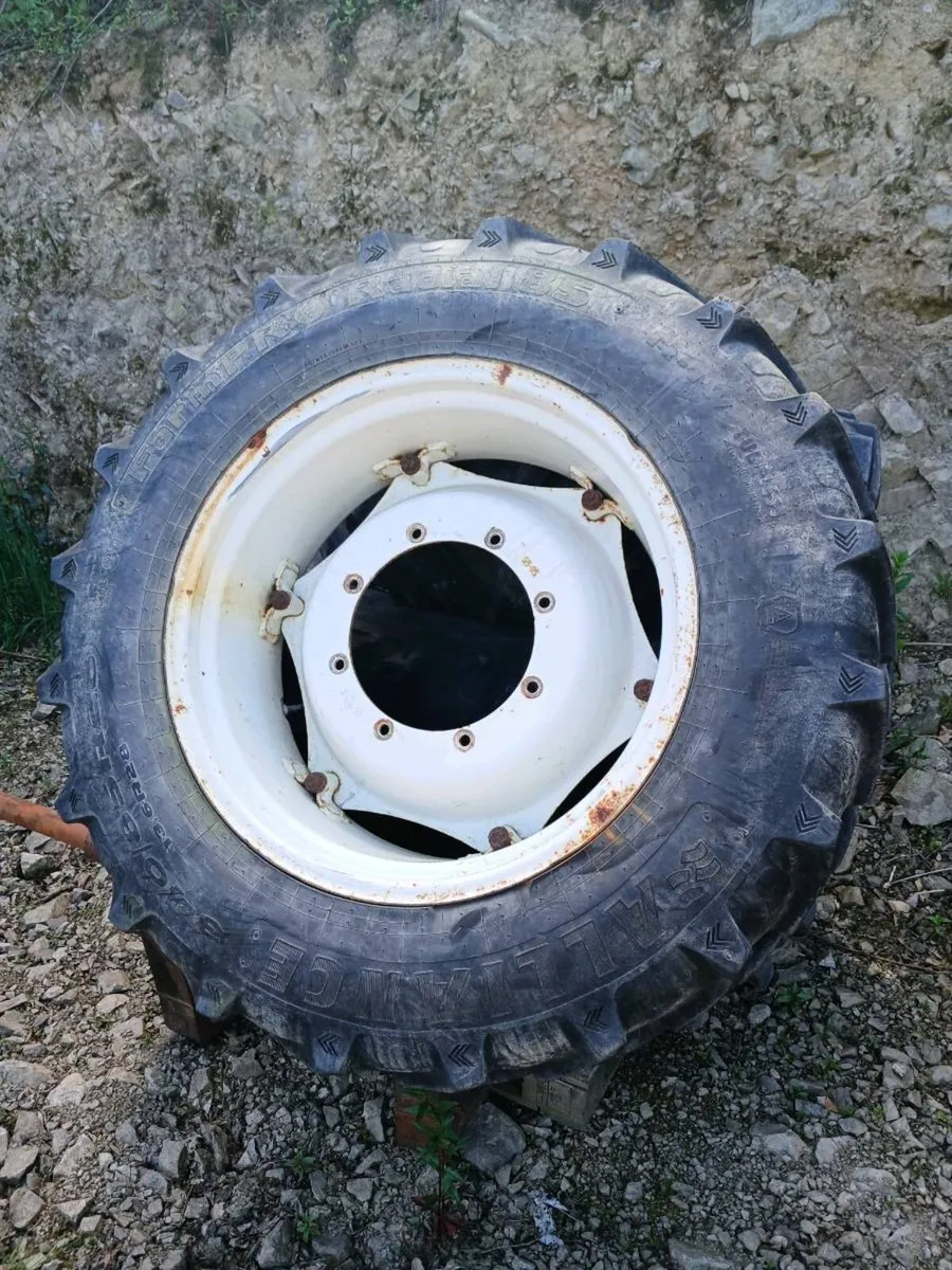 Fiat rims an tyres - Image 3