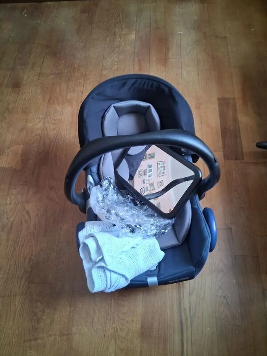 baby seat - Image 2
