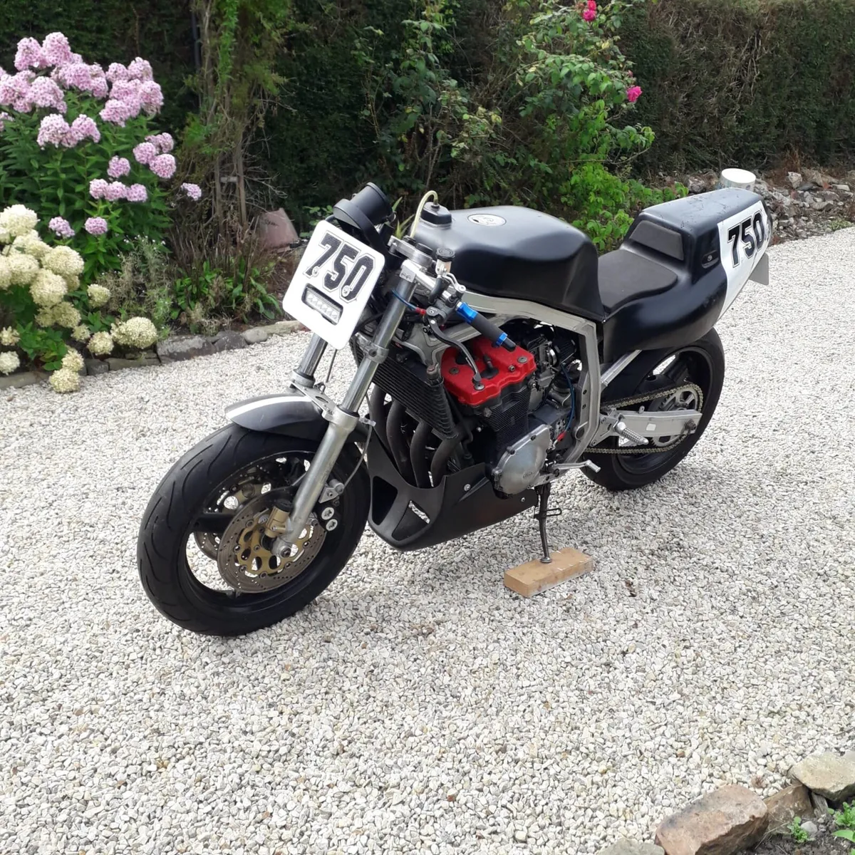 Suzuki GSXR 750 - Image 1