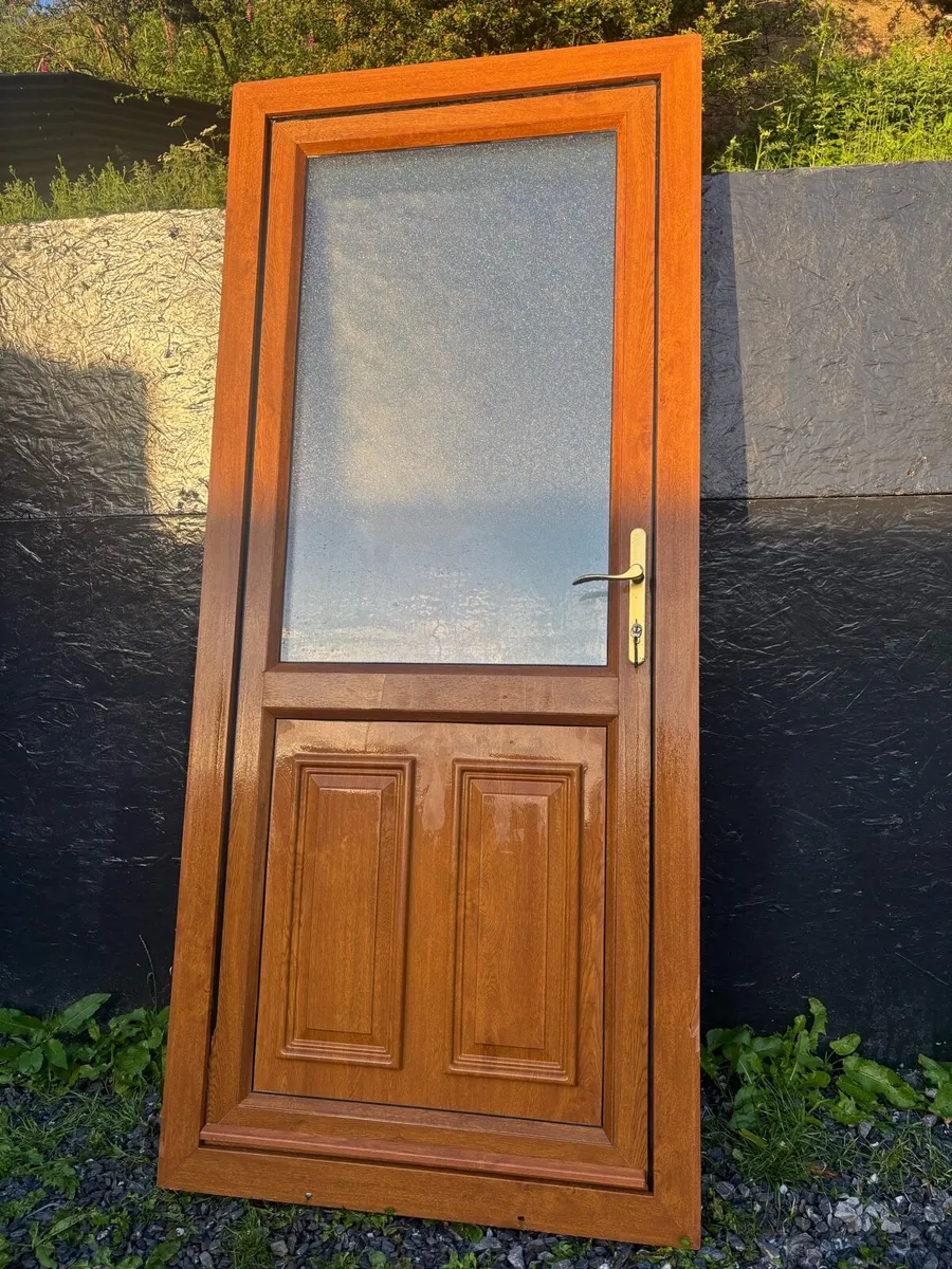 PVC door - Image 2