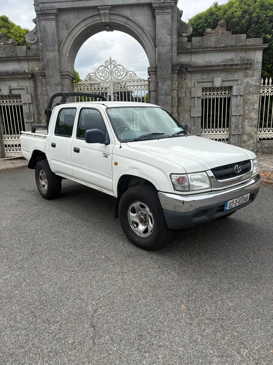 Toyota hilux - Image 1