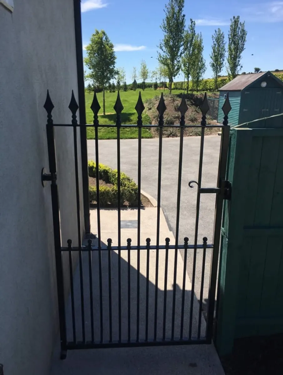 Custom Made Steel Gates & Railings | Supply & Fit - Image 3