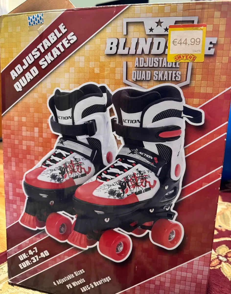 Adjustable Quad Skates UK size 4-7, Eur: 37-40, - Image 3