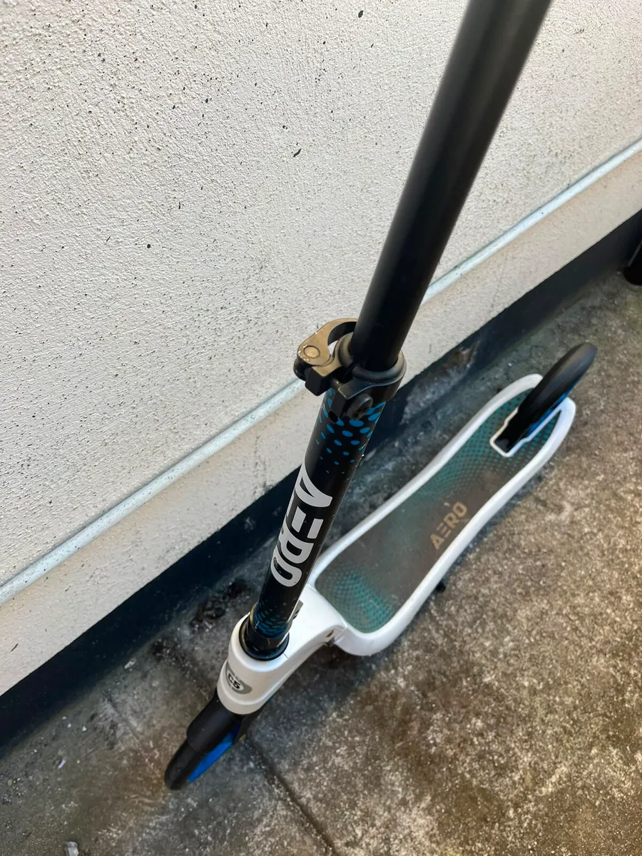 scooter - Image 3