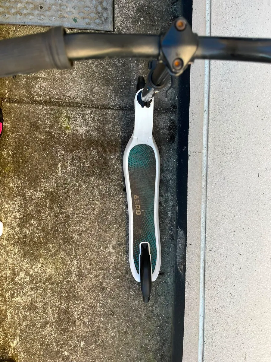 scooter - Image 4