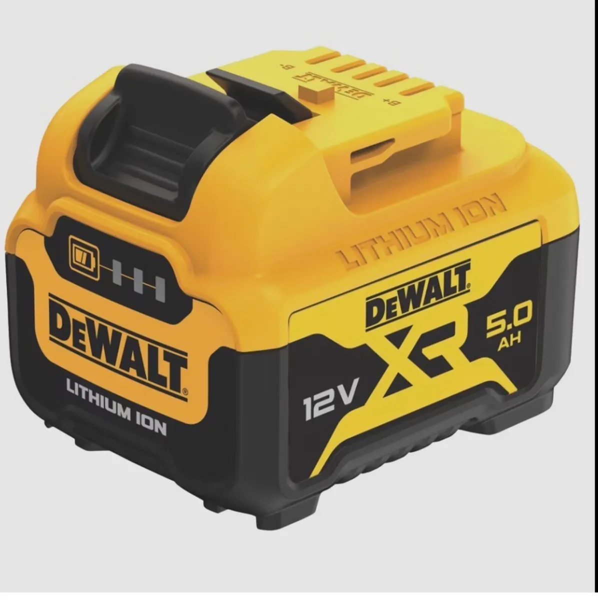 Dewalt battery strimmer - Image 4