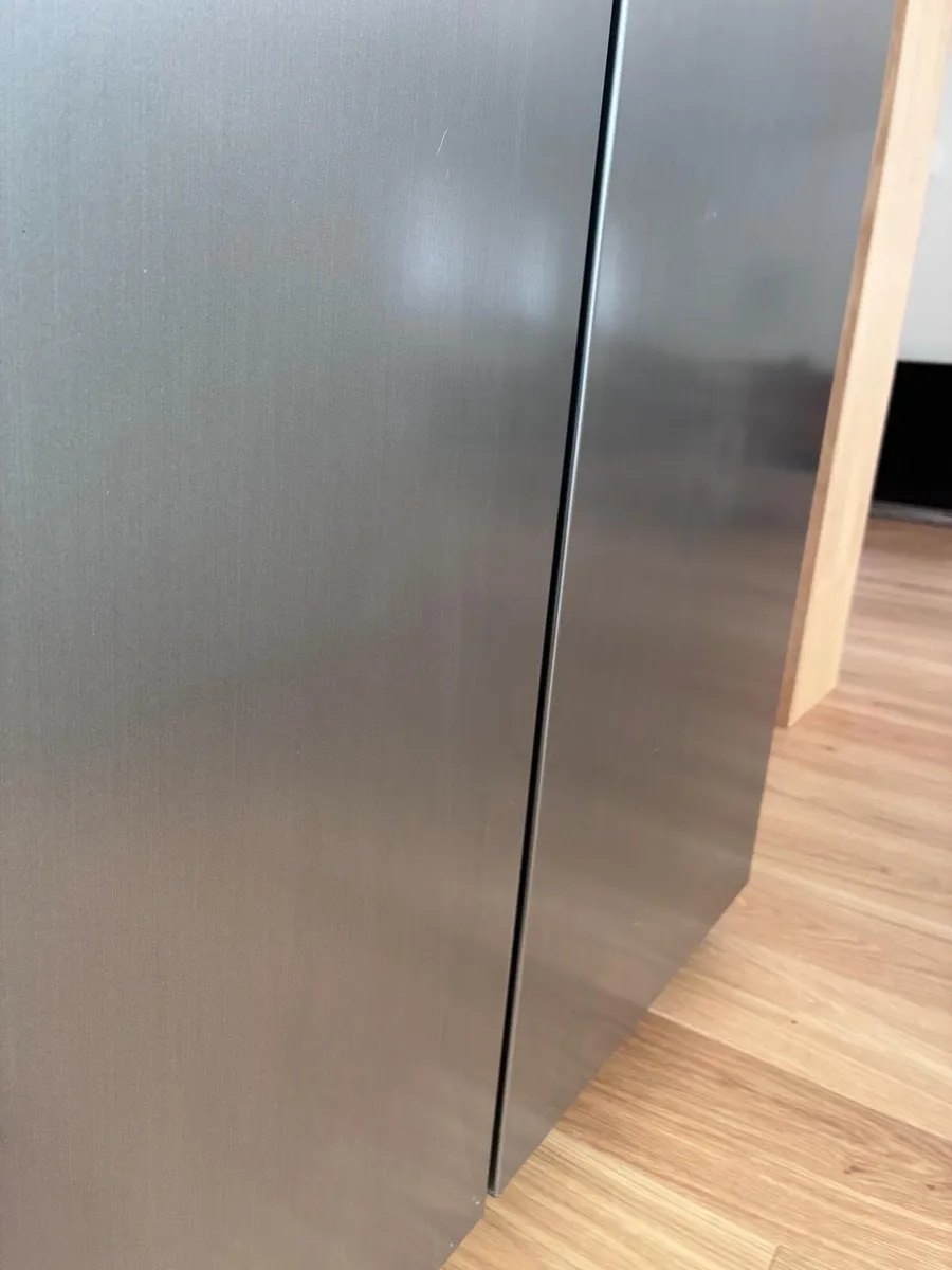 Samsung American style fridge freezer - Image 2