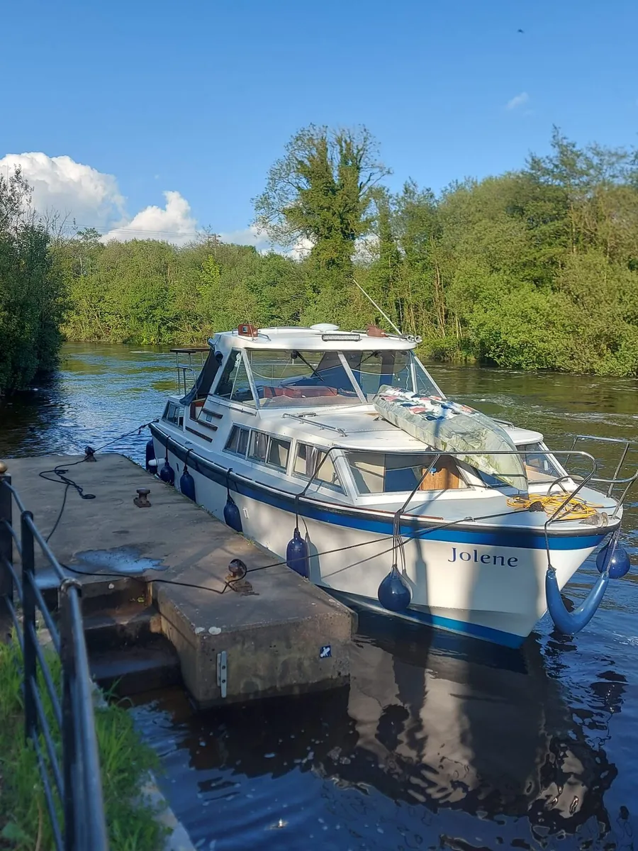 River cruiser - Image 1