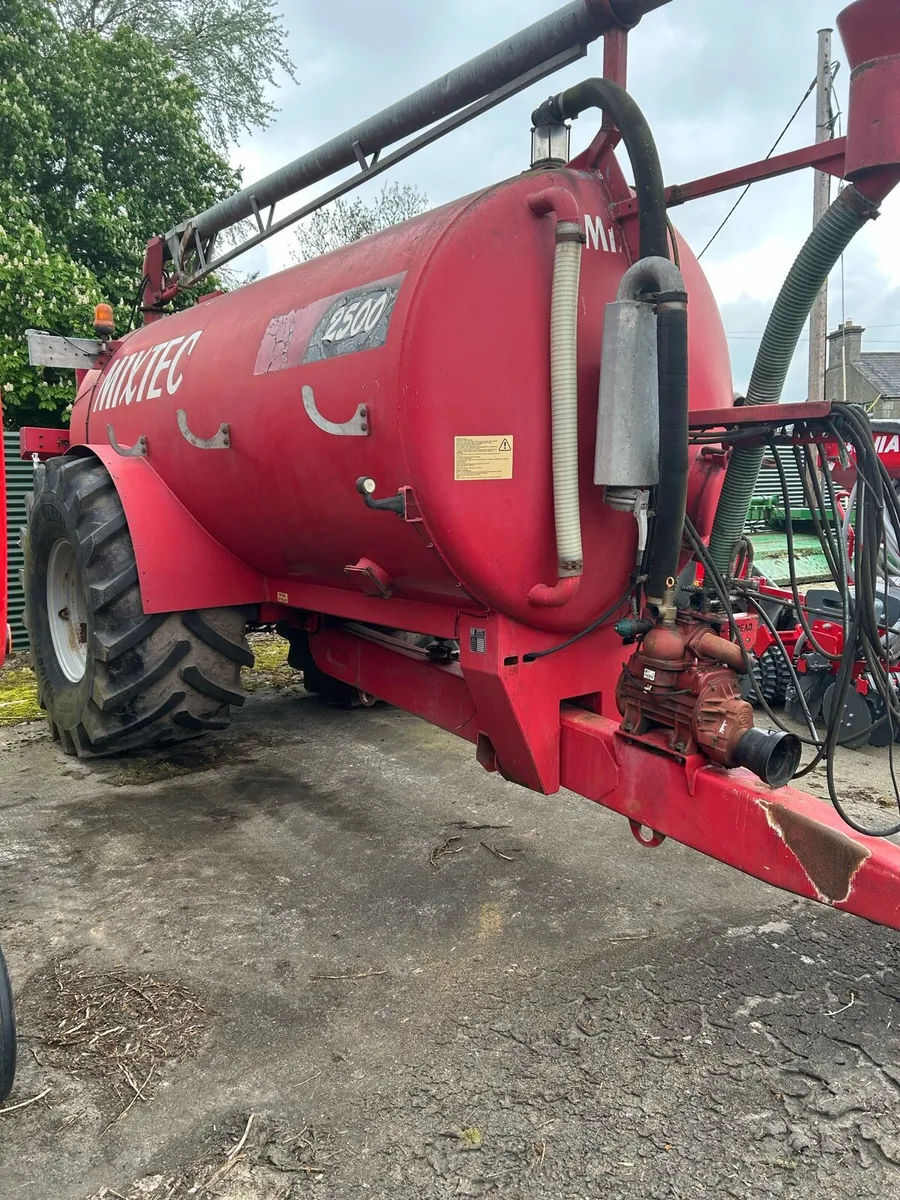 Mixtec slurry tanker - Image 2