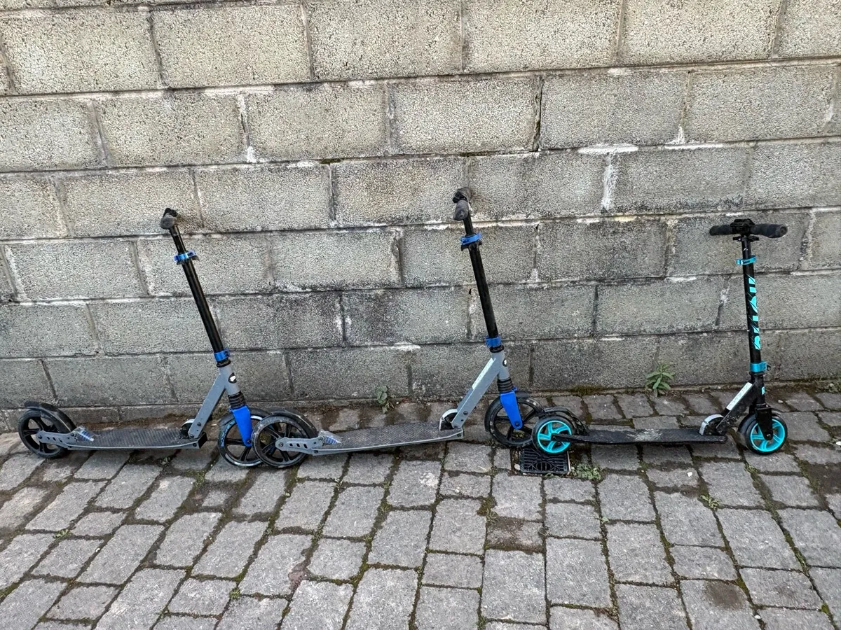 Scooter X 3 - Image 1