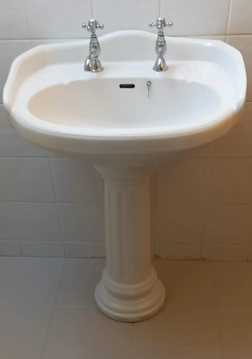 Bathroom Sink, Pedestal and Taps - Image 2