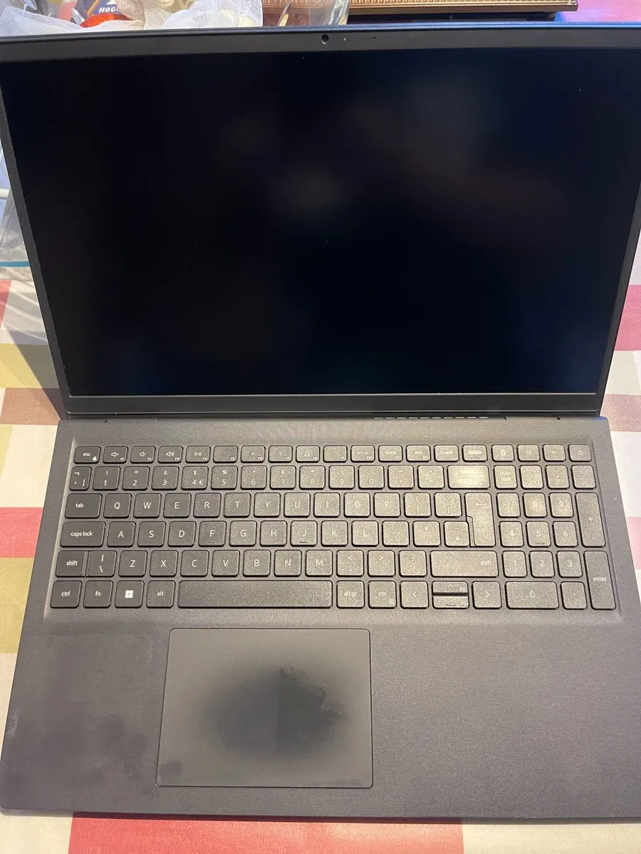 Dell Vostro 3510 - i5(11th)-16GB-2xSSD - Image 1