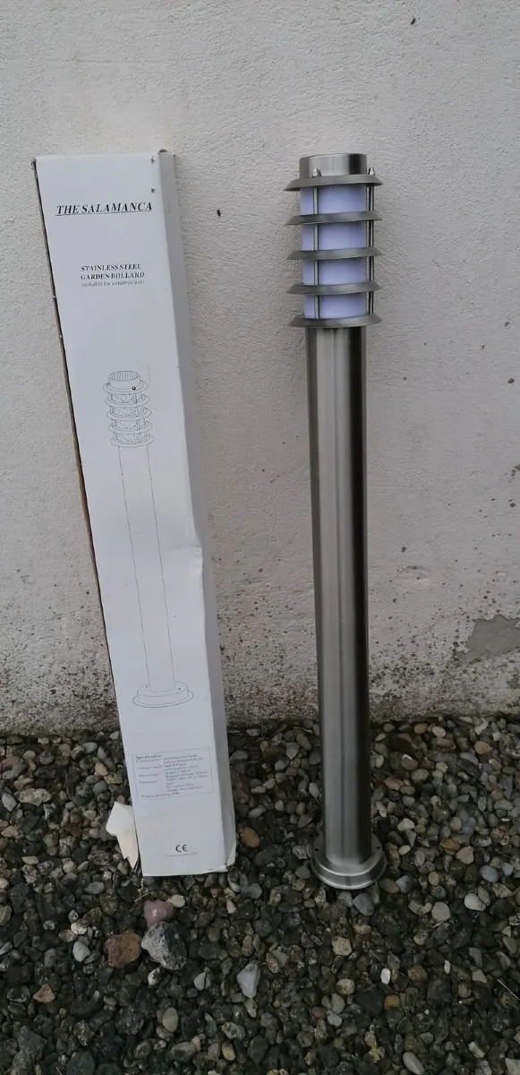 Six Salamanca stainless steel garden lights - Image 3