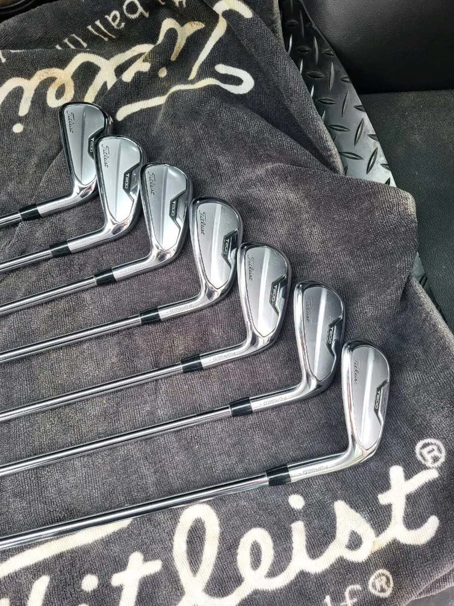 Titleist T200 Irons - Image 4
