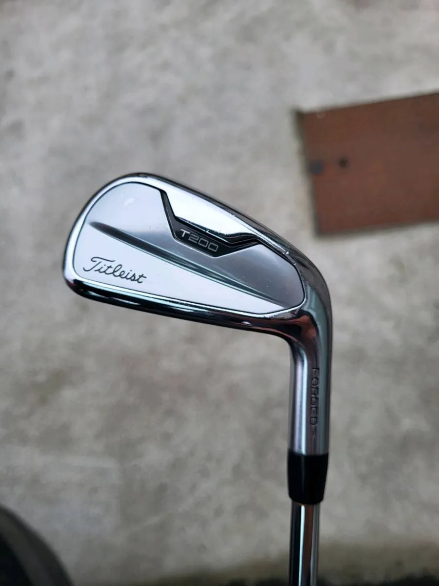 Titleist T200 Irons - Image 1