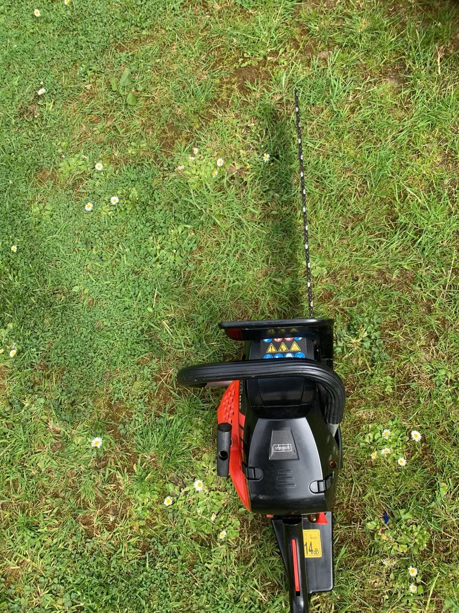 Chain saw - Image 4